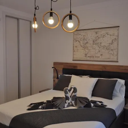 Esmeralda فيلة *