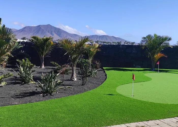 Esmeralda Villa Playa Blanca